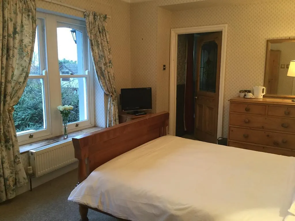 Llwyn Country House Llanelli