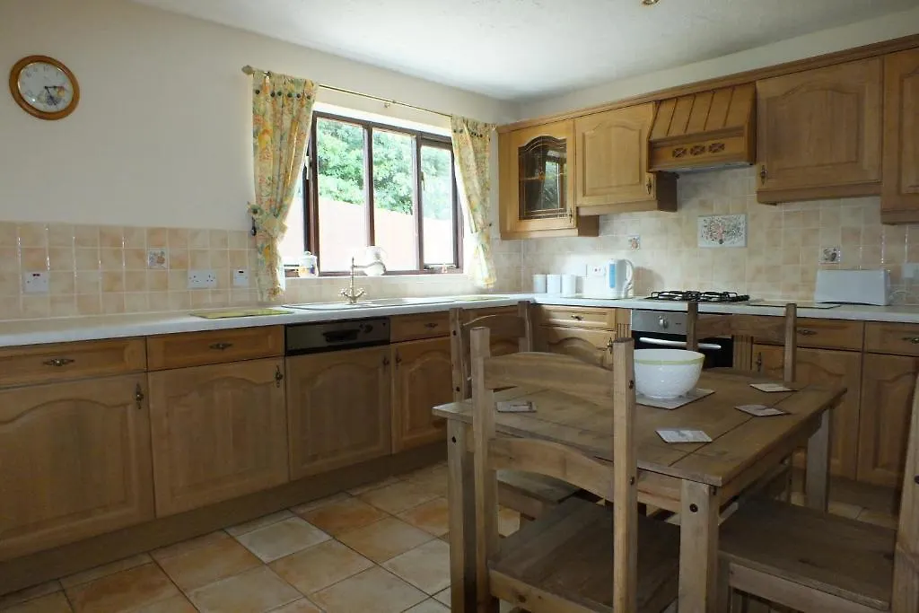 Hotel Llwyn Country House Llanelli