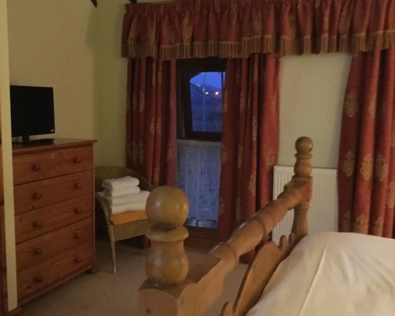 Llwyn Country House Llanelli