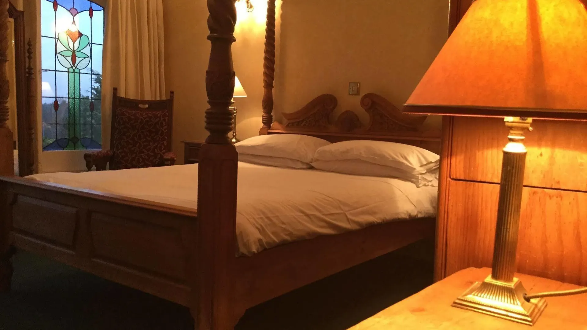 Hotel Llwyn Country House Llanelli