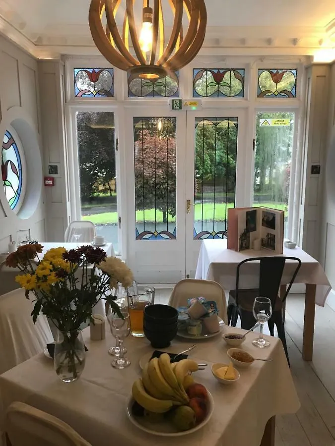 Llwyn Country House Llanelli United Kingdom
